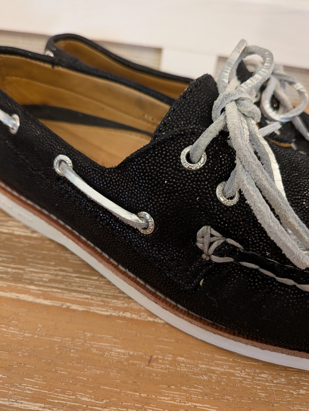 Sperry Women's Black Leather Boat Shoes. 8.5 (Gold Toe Edition) - Picture 6 of 10